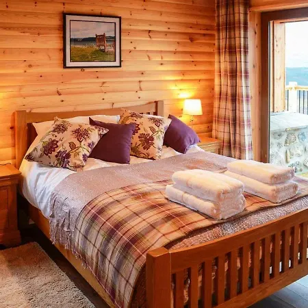 Red Kite & Osprey Lodges Rhilochan Exterior photo